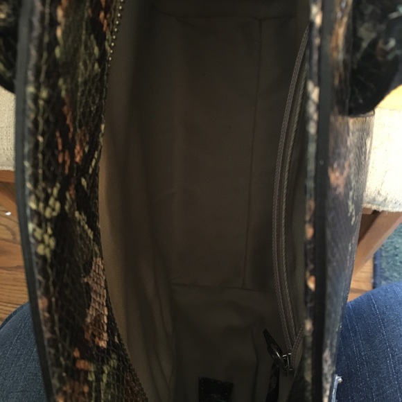 Valentino Leather Expandable Python Snakeskin Embossed Handbag in Green Brown - Picture 11 of 14